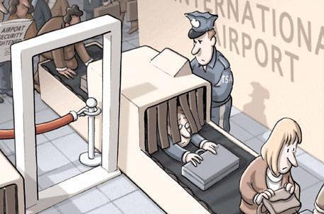 旅客鉆進(jìn)安檢設(shè)備里